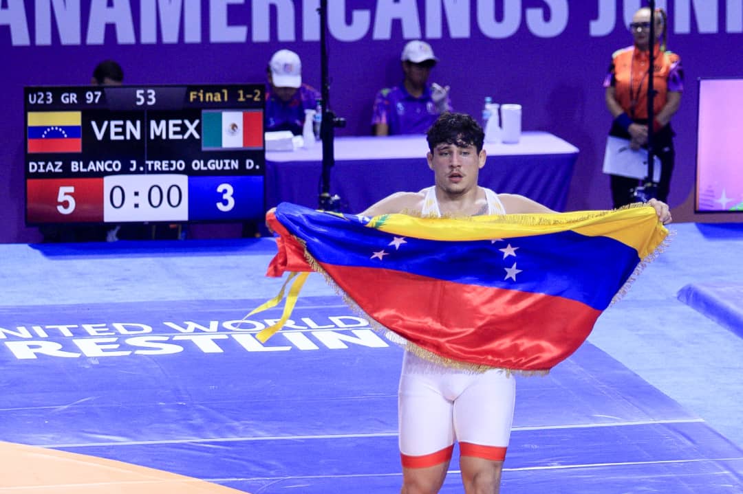 Juan Díaz sumó oro en grecorromana