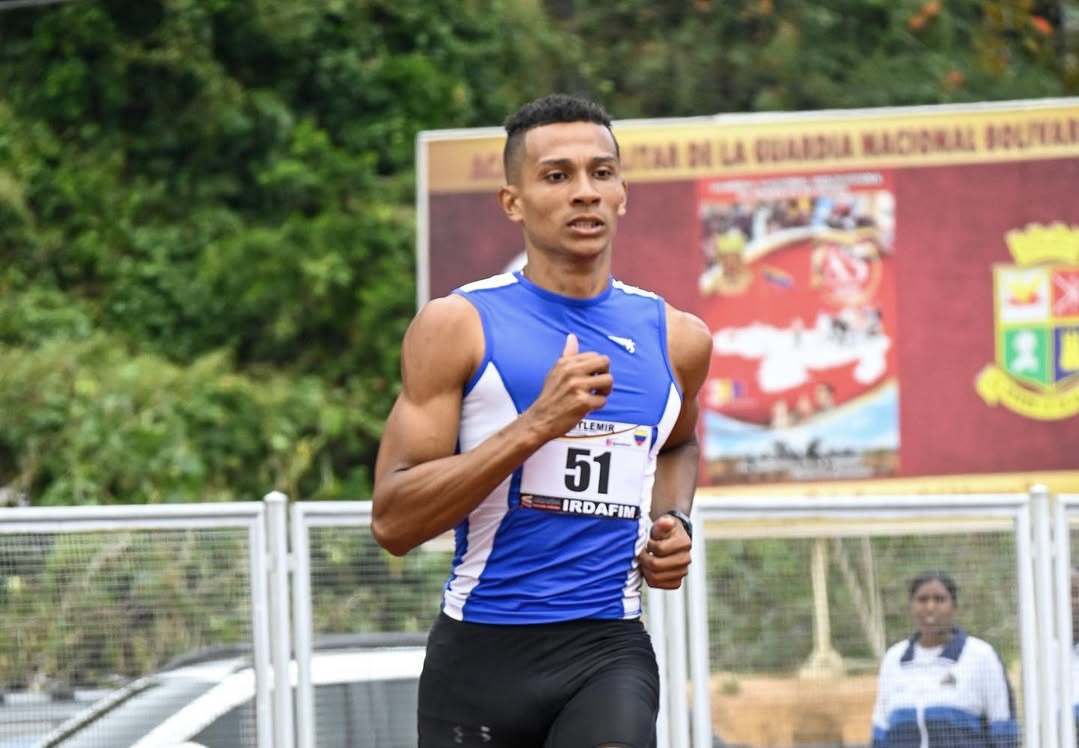 Kelvis Padrino deja huella en 400 metros