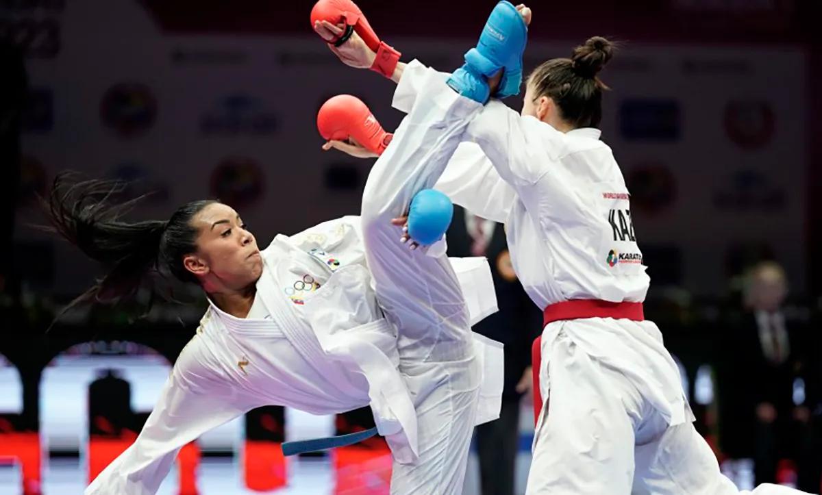 El karate batalla en dos frentes