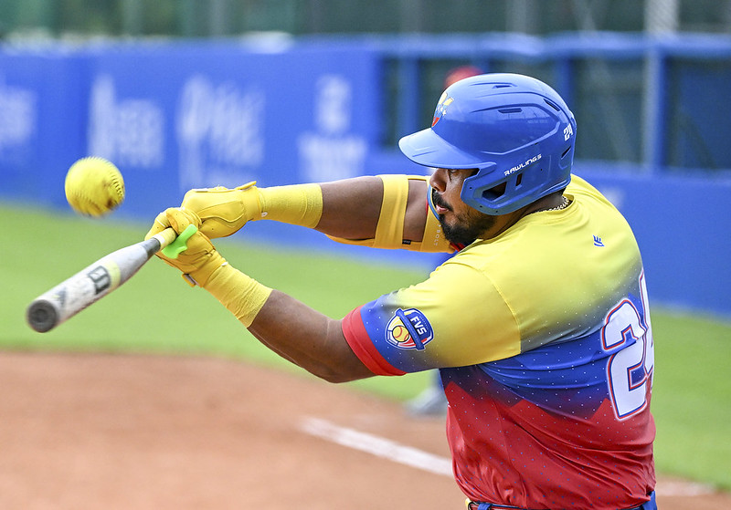 Venezuela sufrió ante la velocidad nipona