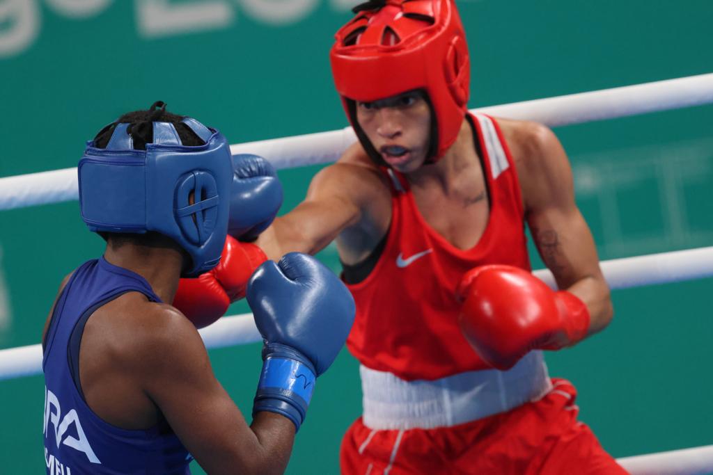 Omailyn Alcalá inició ganando en Santiago 2023