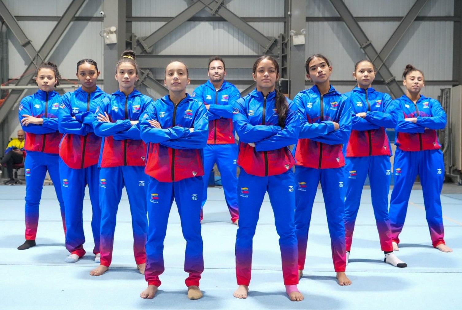 Gimnasia equipada con indumentaria de vanguardia 