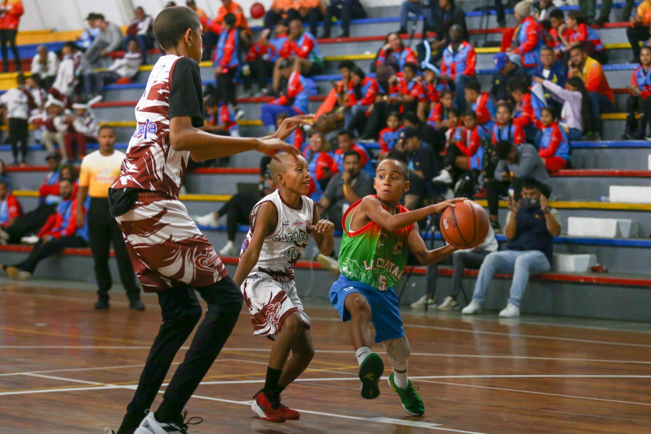 Caracas se adueñó del baloncesto 5x5
