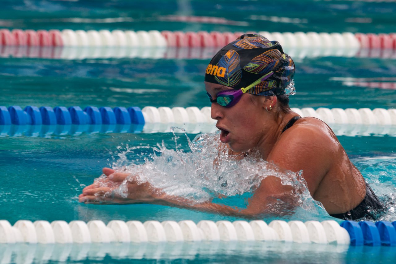Nacional de natación con más récords