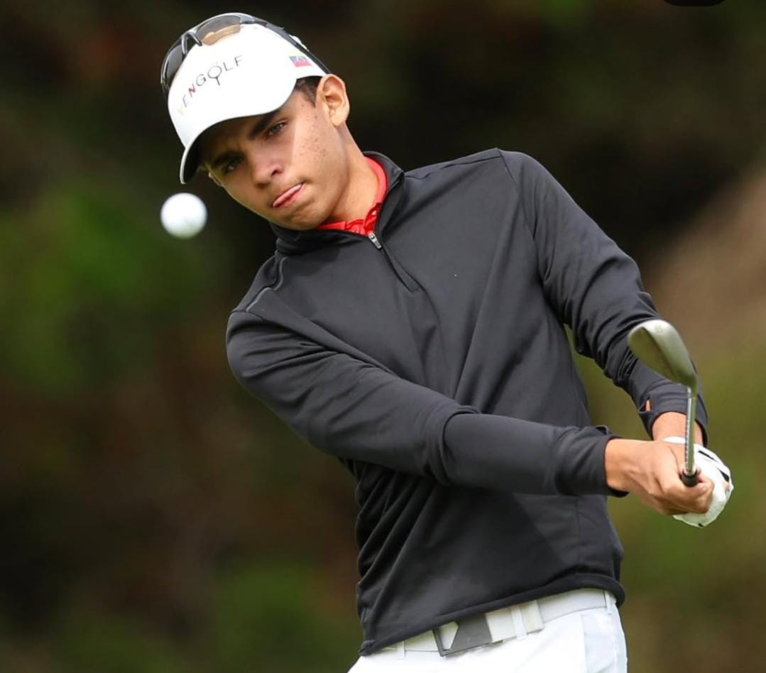 Isabella Flores y Andrés Martínez se consagraron en el Clasificatorio Sudamericano Juvenil de Golf.