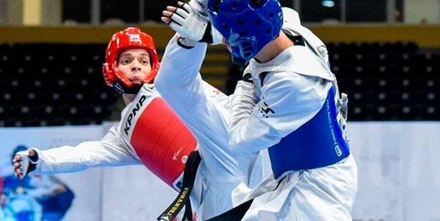 Taekwondo batalla por sus plazas