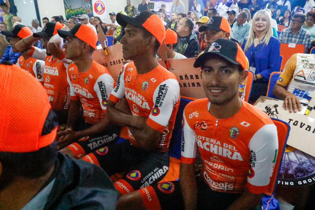 Lotería del Táchira presentó plantilla rumbo al gran giro andino de Venezuela