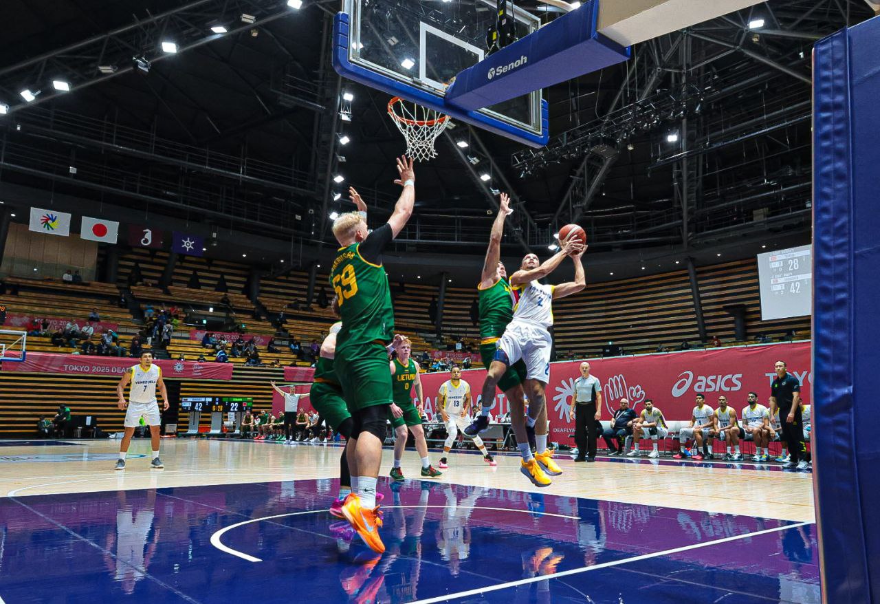 Baloncesto liquidó a punta de tiros libres