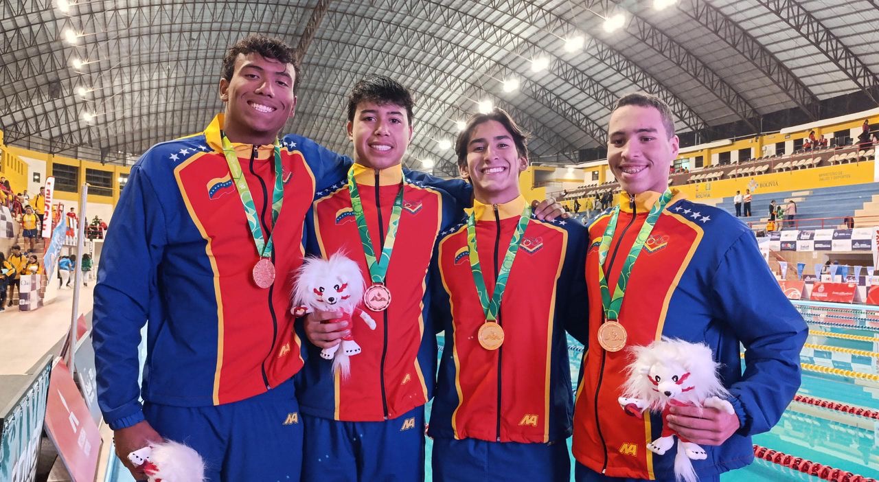 La natación continuó llenando de preseas a Venezuela en su segundo día de competencias