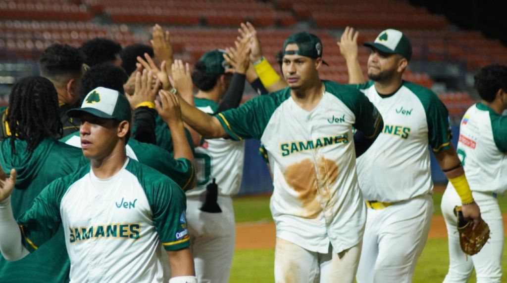 Samanes suma cuarto triunfo seguido