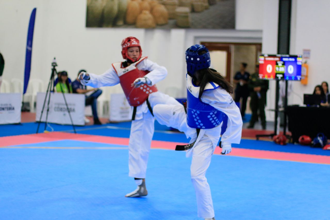 Taekwondo escolar culminó con 12 medallas