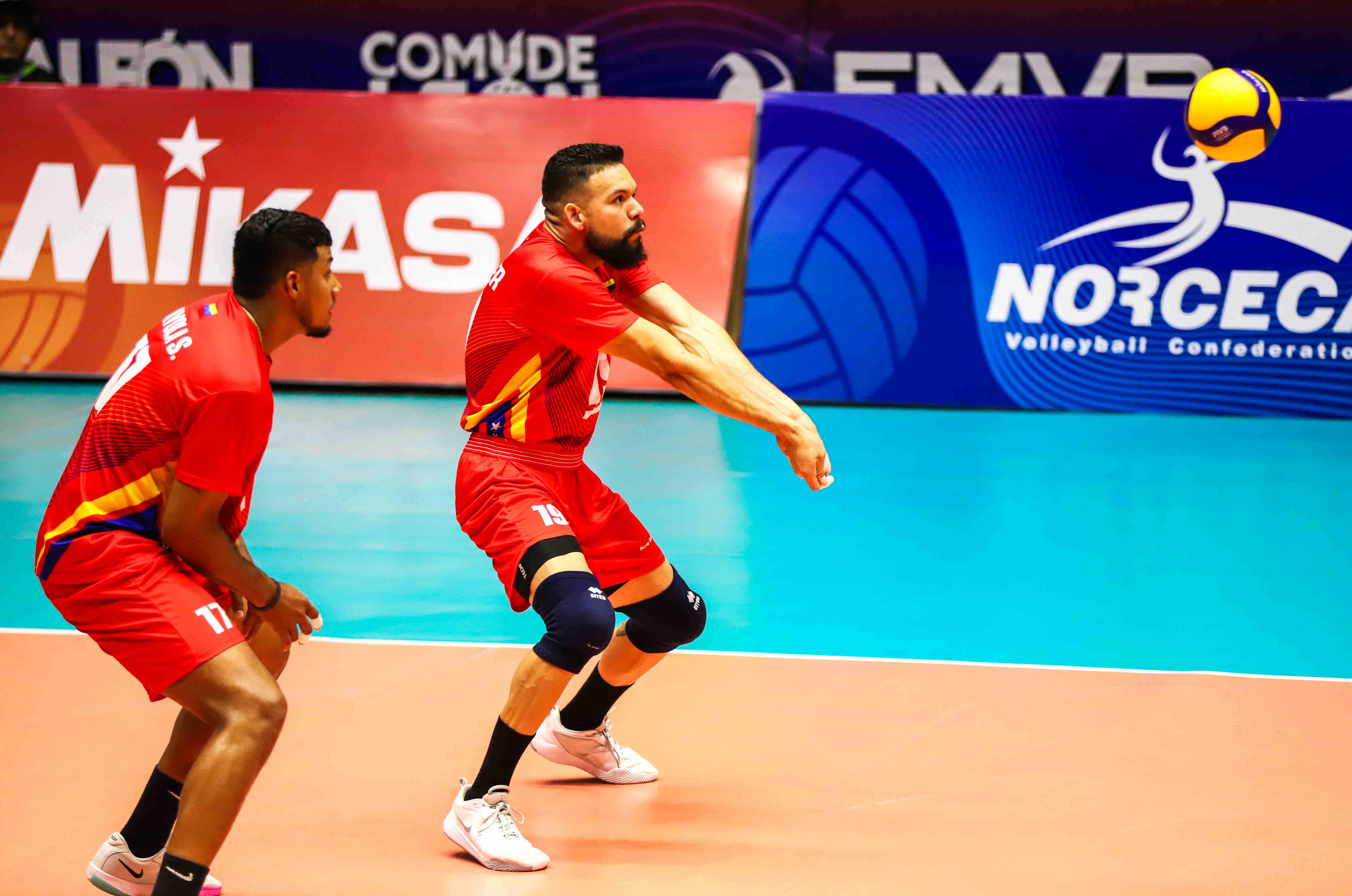 Voleibol inició con triunfo ante EE.UU