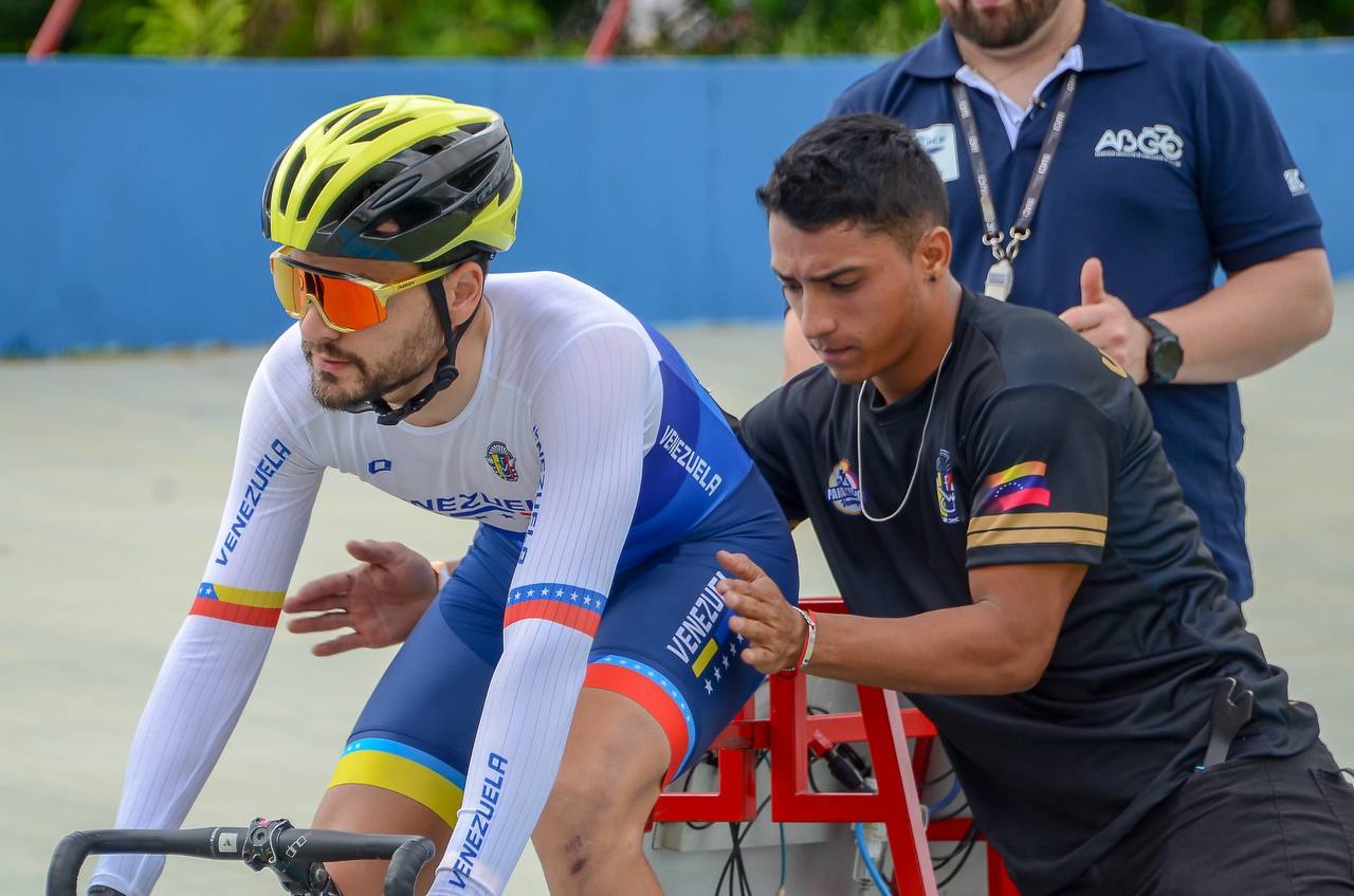 Fagundez suma tres medallas en Paraciclismo