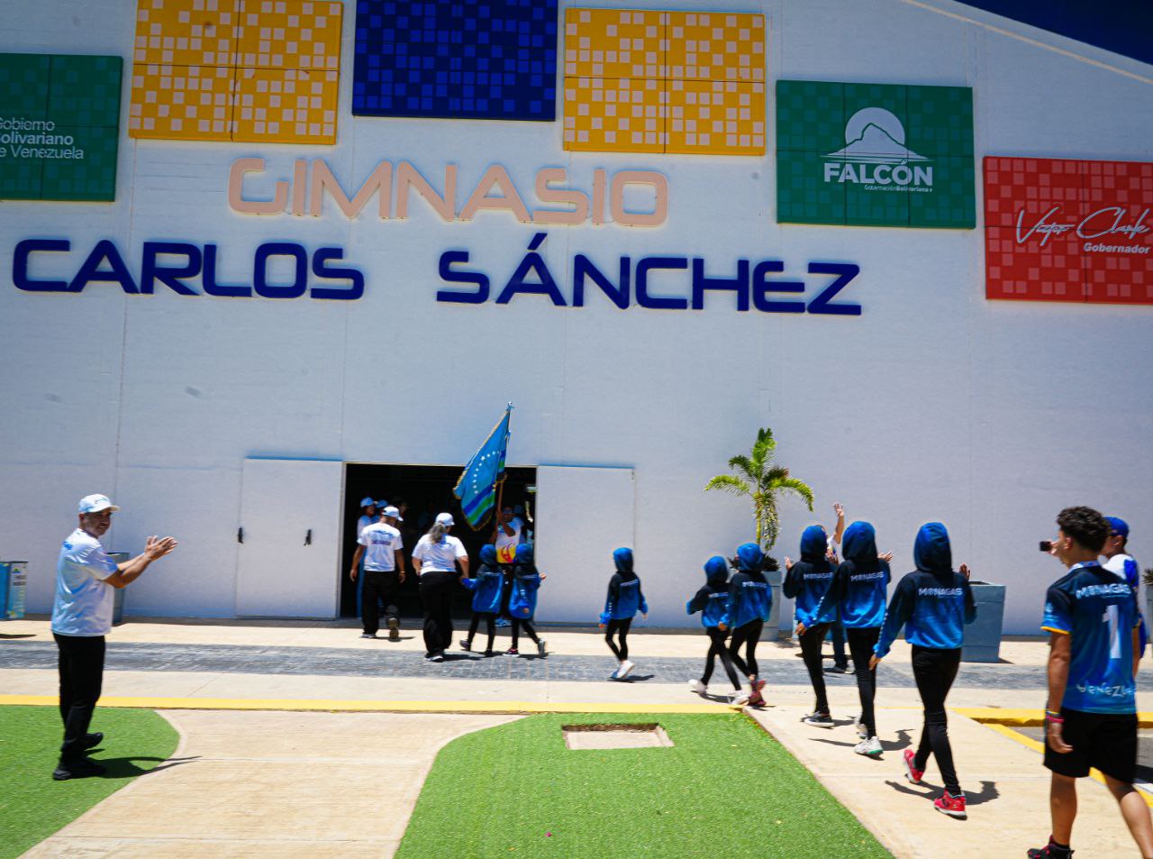 Gimnasia y Beisbol 5 abren los estudiantiles