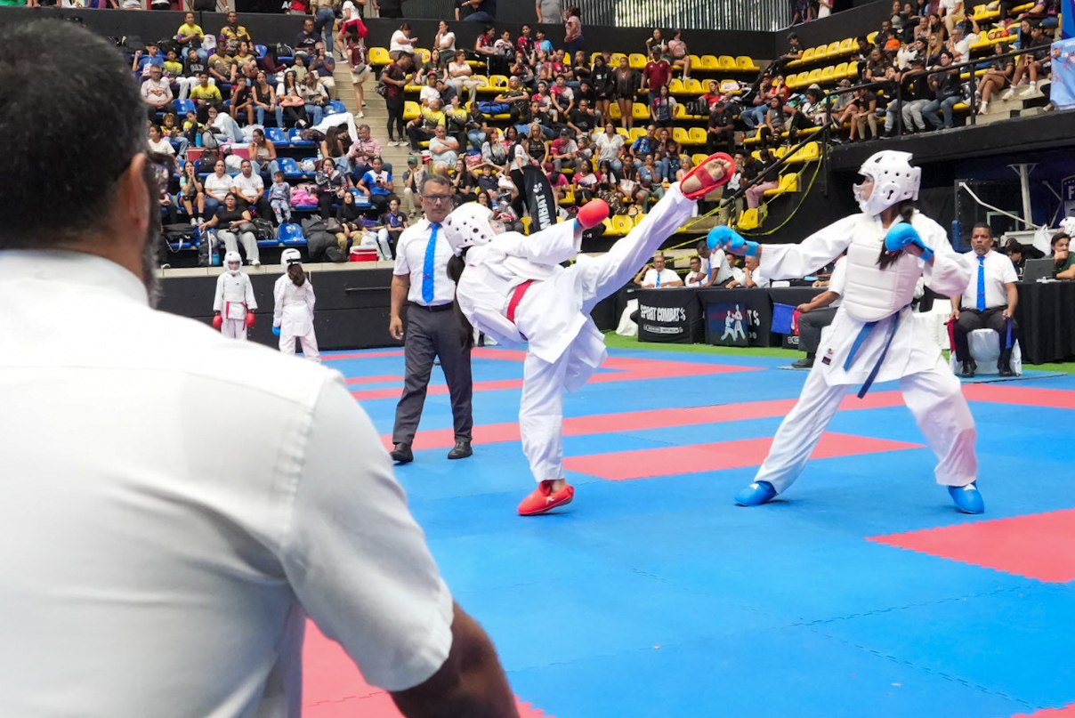 Karate exhibió gran nivel en Parque Miranda