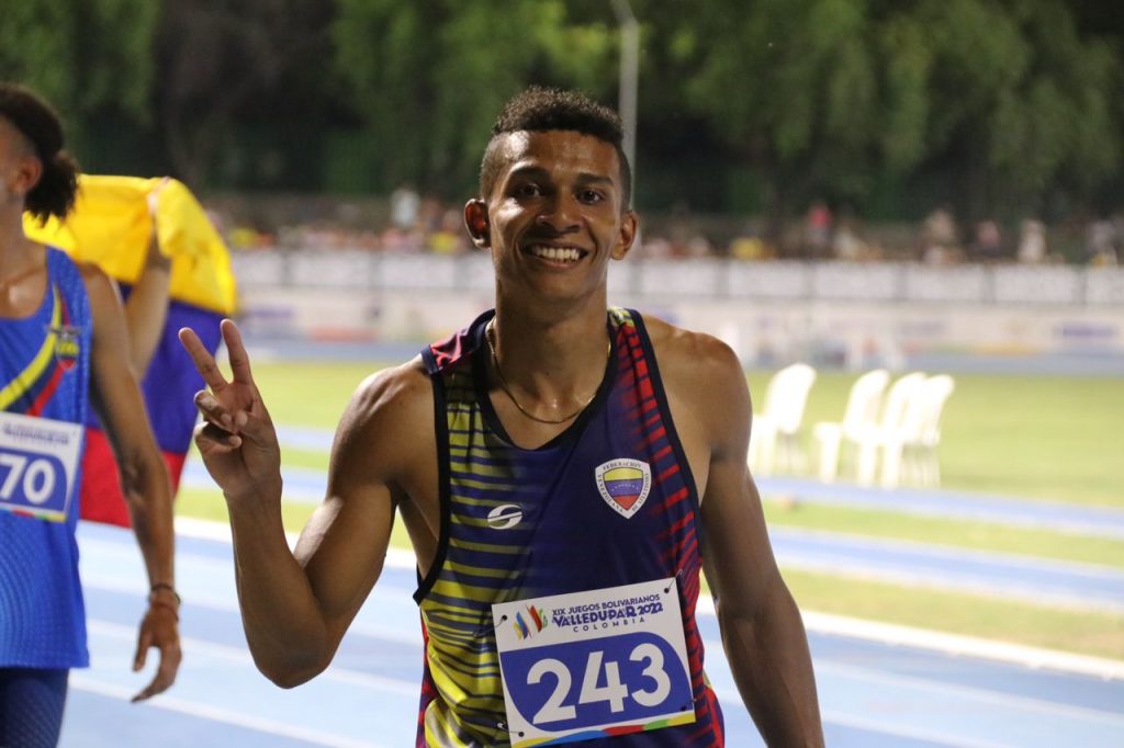 Kelvis Padrino ganó los 400 metros en Desafío argentino