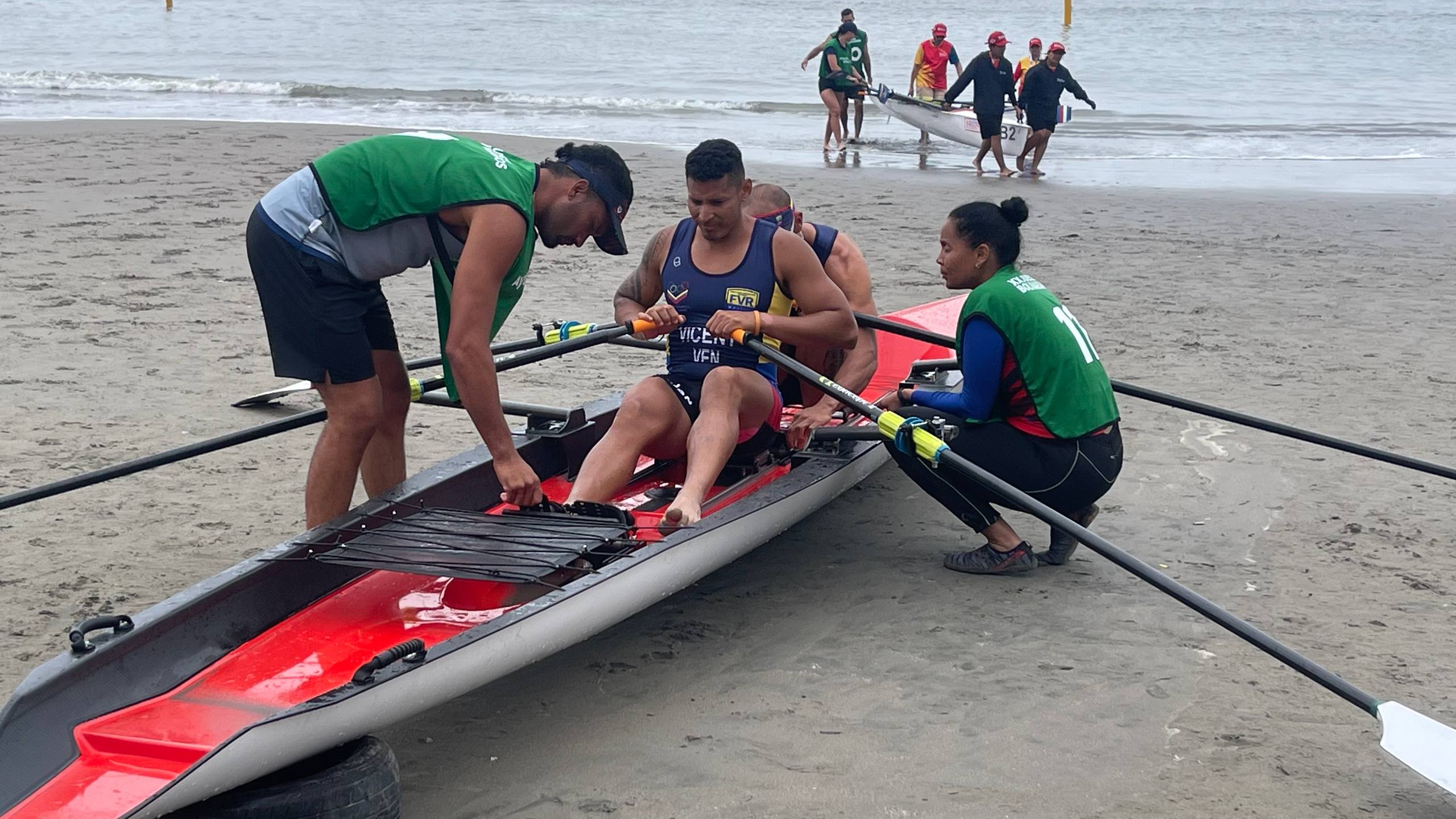 Remo costero debutó con medalla de plata 