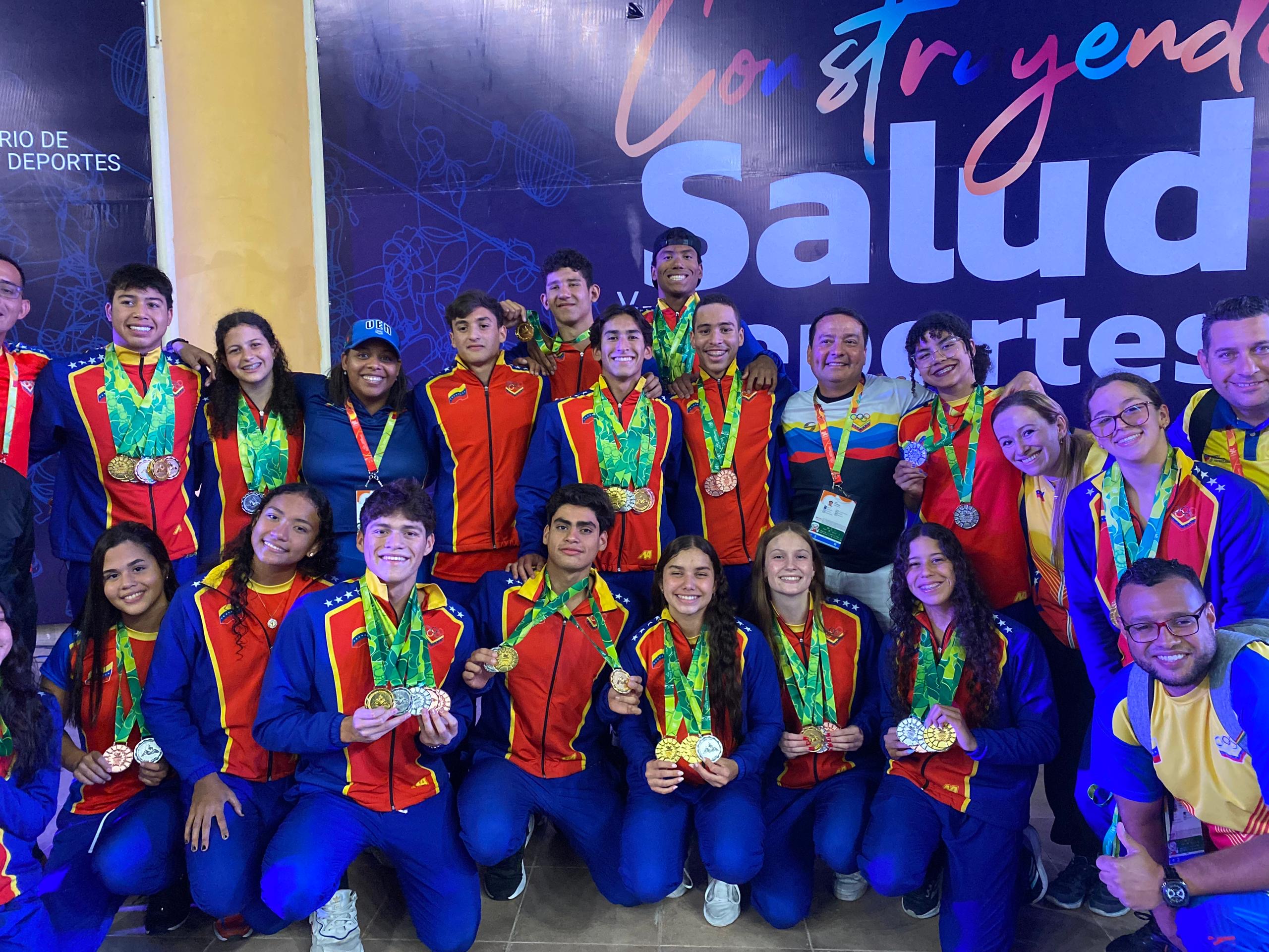 Venezuela cerró su participación con cinco medallas doradas en la natación de los Juegos Bolivarianos de la Juventud.
