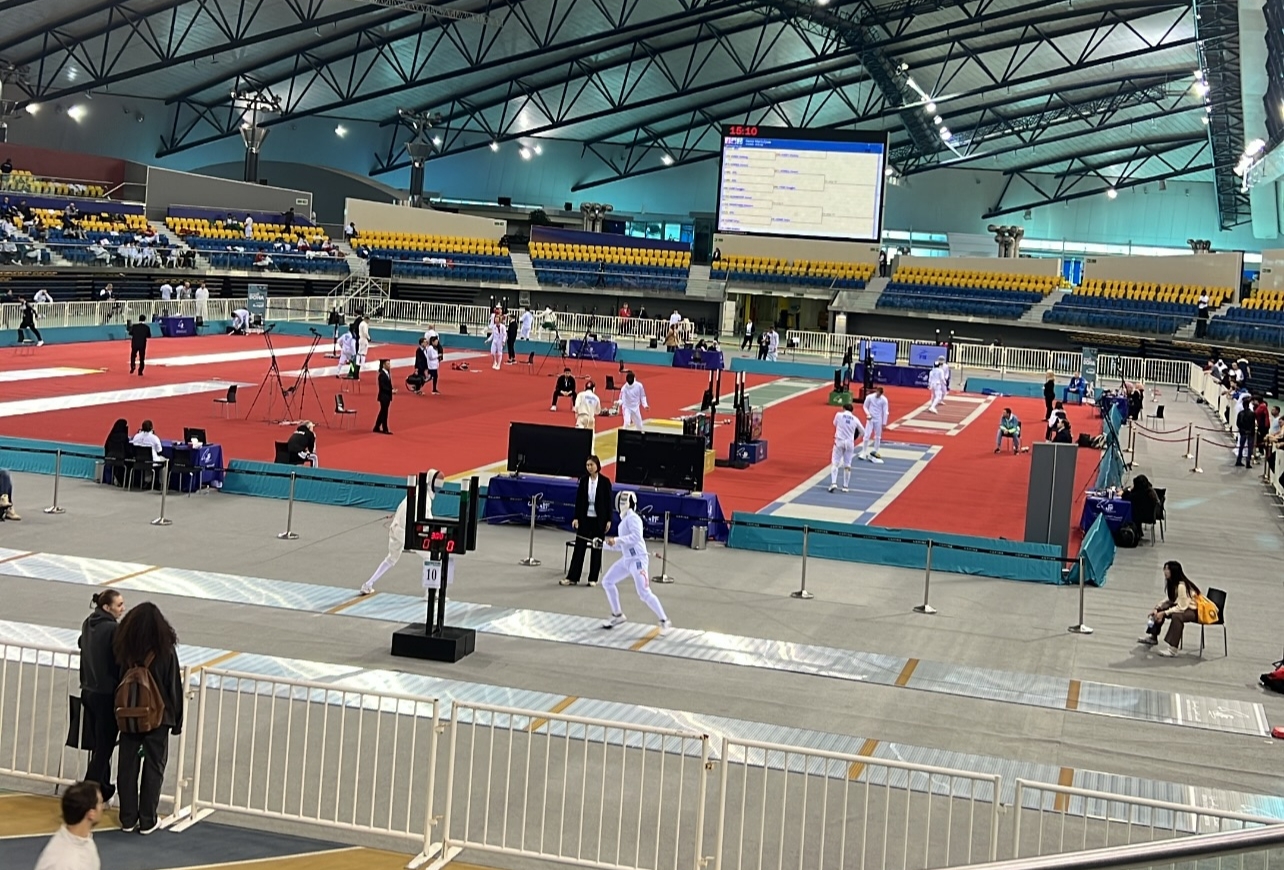 Venezuela avanza en el Grand Prix de espada masculina en Qatar