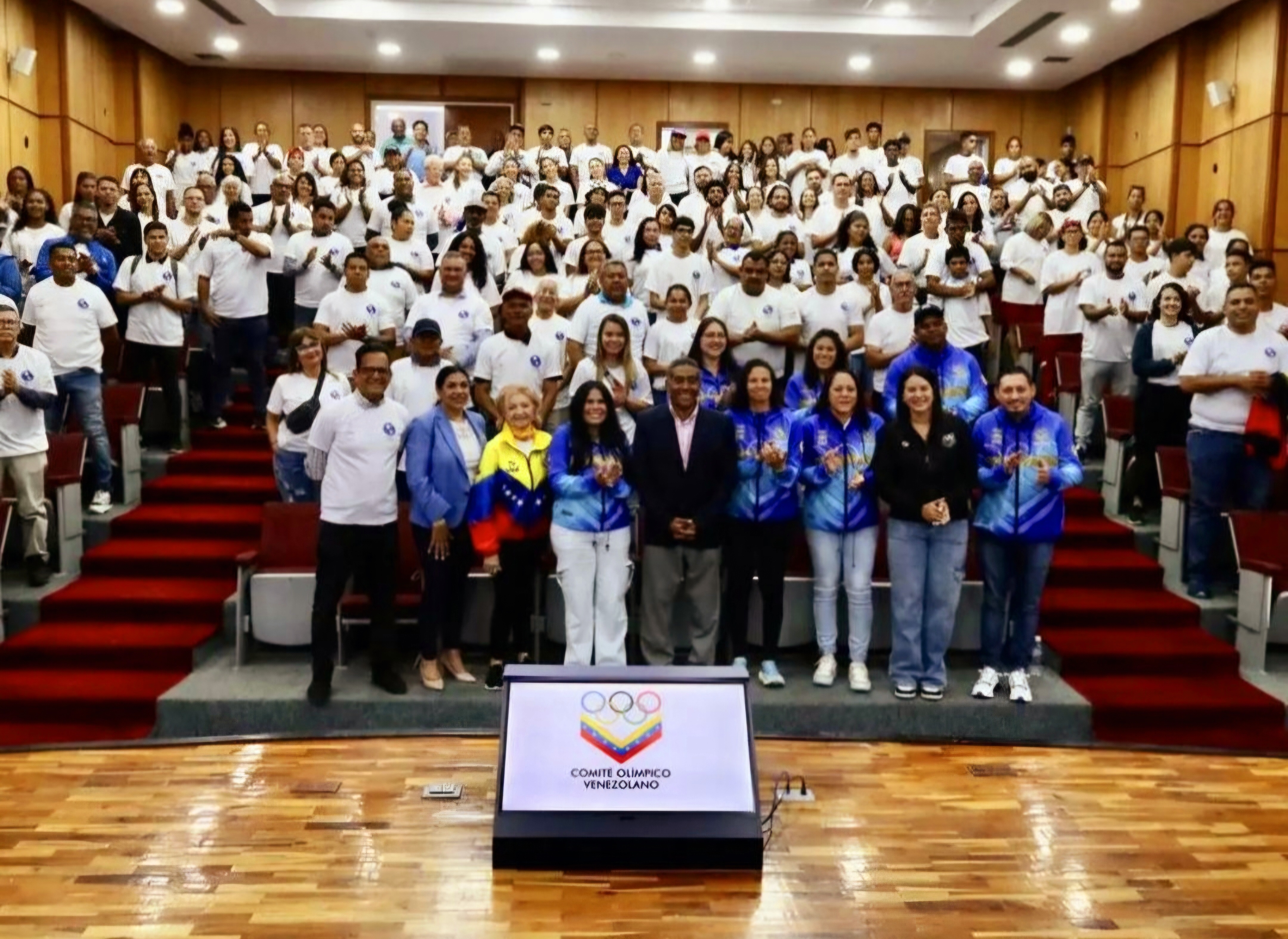 Comisión de atletas Venezuela realiza conversatorio para el deporte nacional