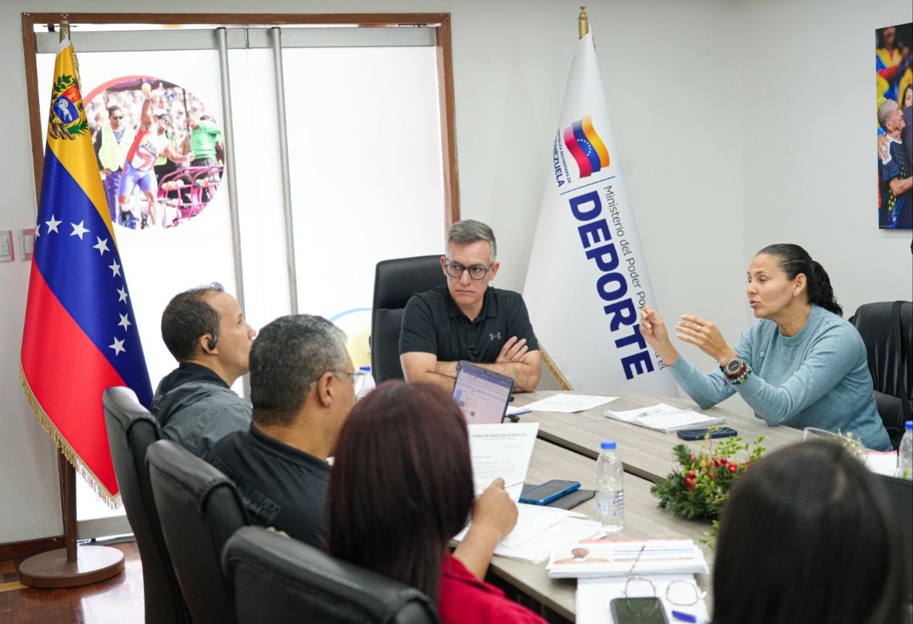 Bolivarianos tiene nombres para abanderados