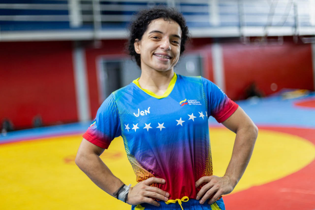 Montero y Loyo en la élite de la lucha femenina
