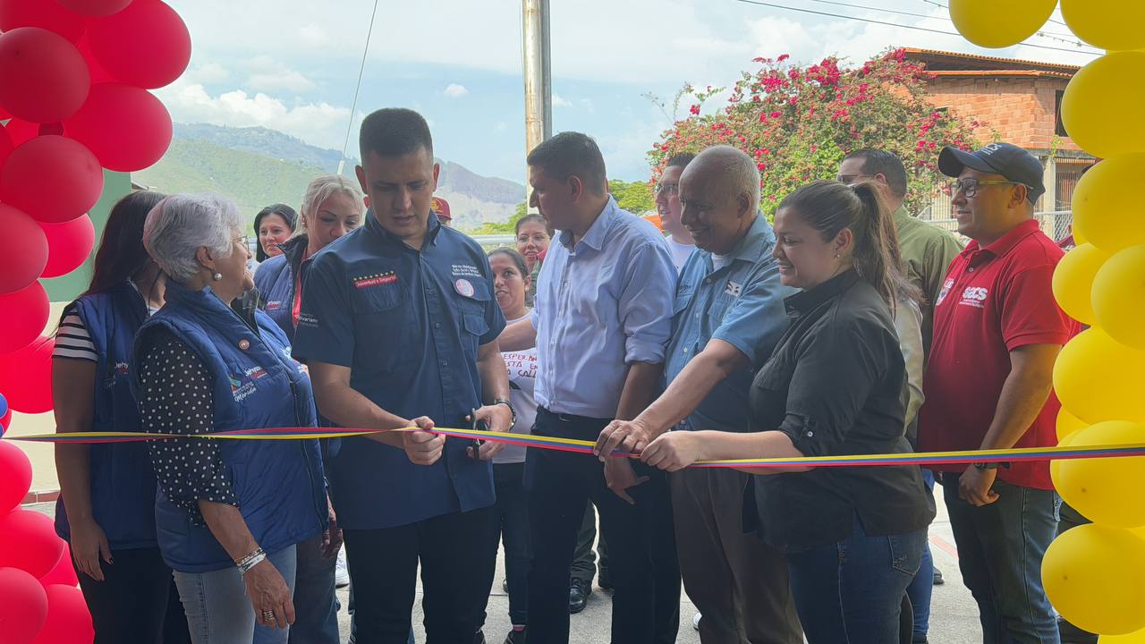 El estado Mérida recibió ayudas materiales gracias al Presidente Nicolás Maduro  por medio del 1x10 del Buen Gobierno.
