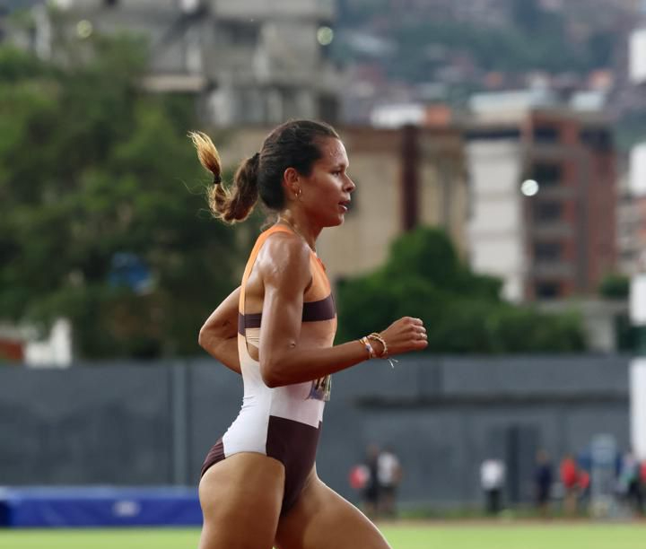 Joselyn Brea suma su segundo cupón rumbo a París