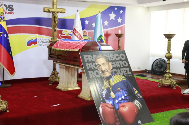 En el Cuadrilátero un Campeón en nuestra historia una Leyenda