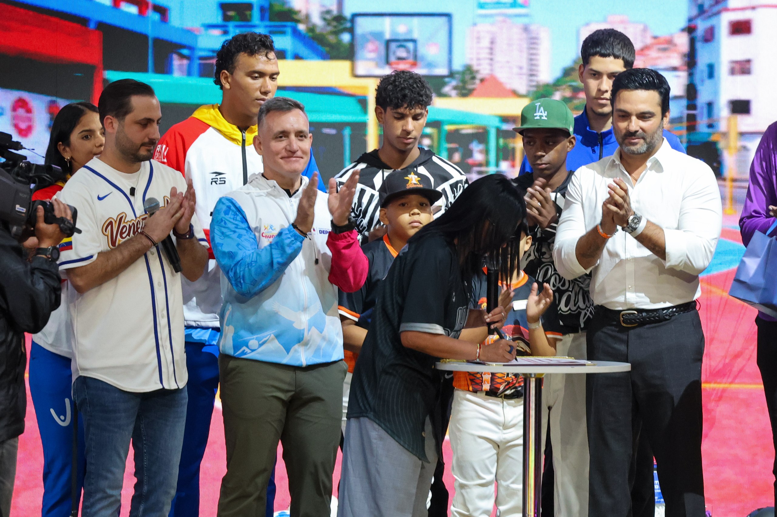 Liga Mayor de Beisbol tendrá más juegos