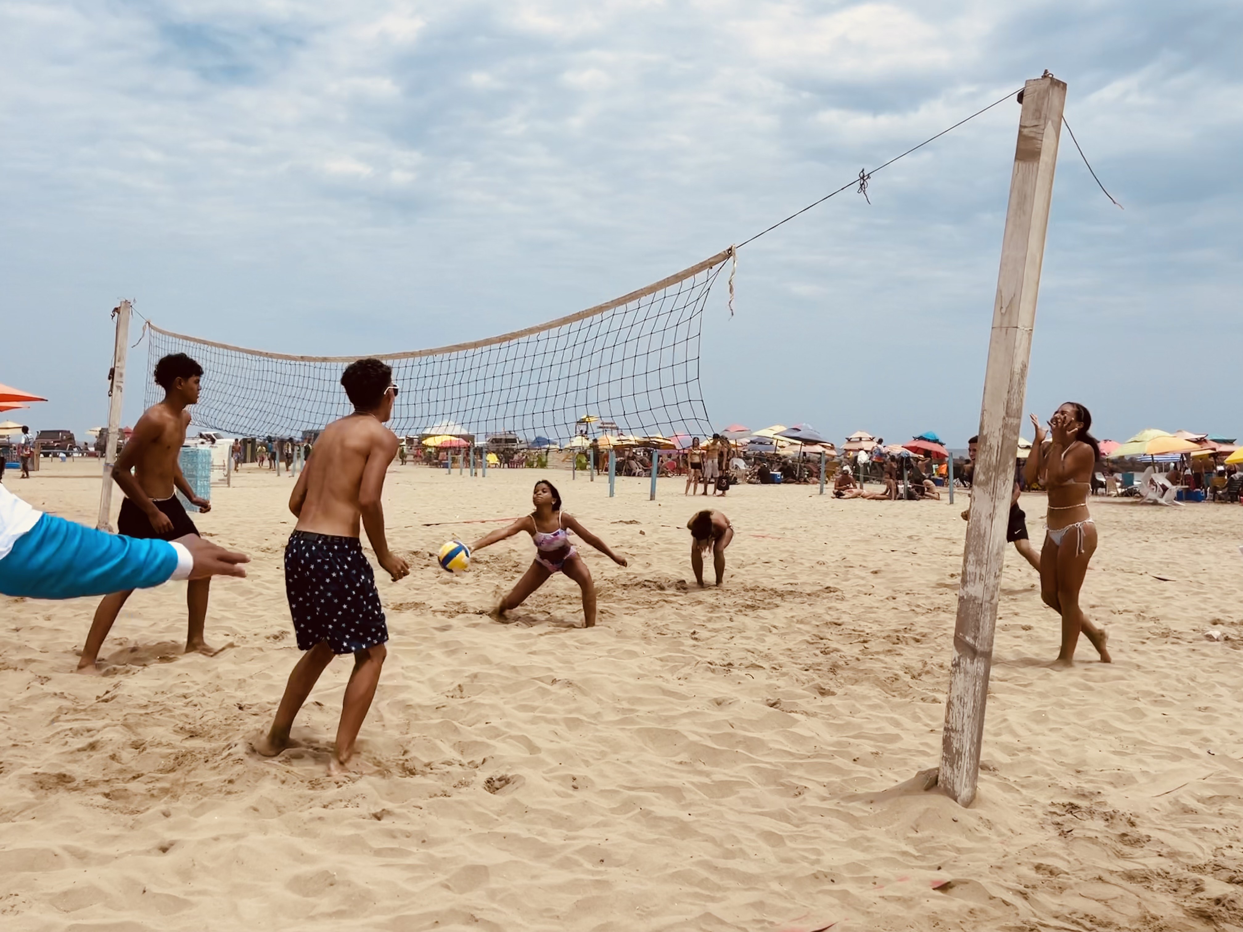 La Guaira celebró protegida