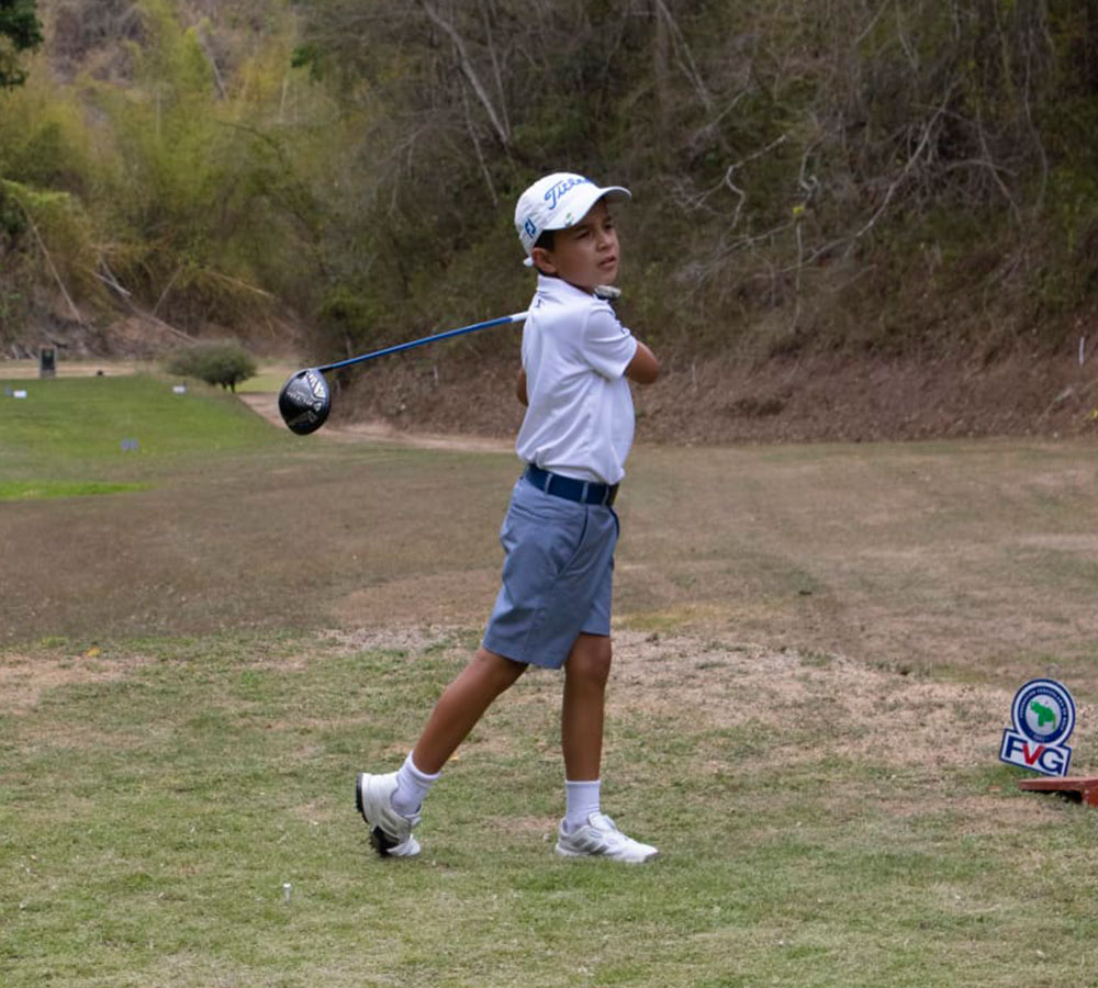 Golf apuesta a la masificación deportiva