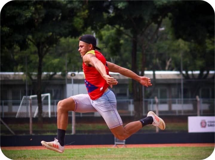 Atletismo: cinco top 10 en la última jornada del Ibero