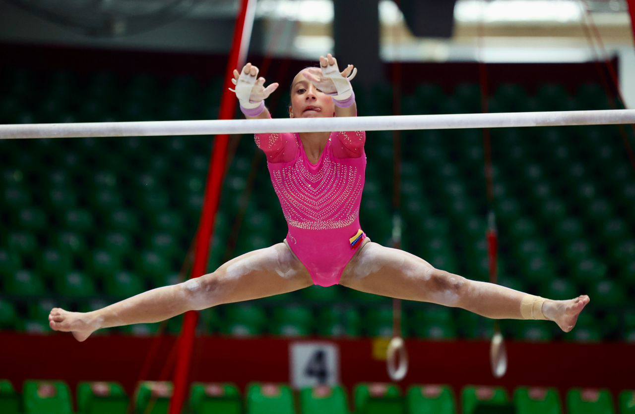 Mia Garcés reinó en la gimnasia artística