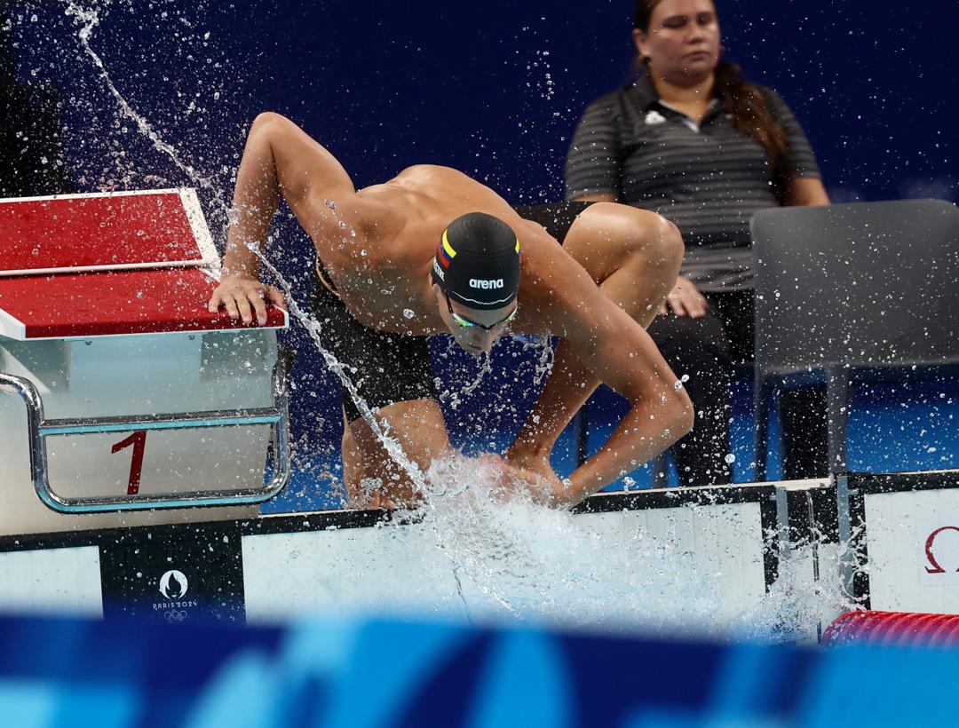 Alberto Mestre cerca de la semifinal en 100 metros