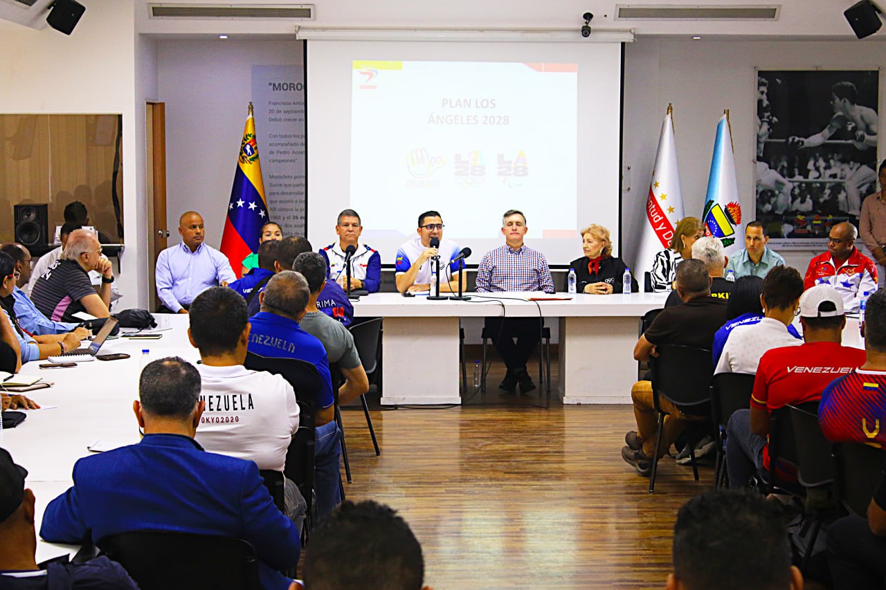 Federaciones deportivas trabajan en el Plan Los Ángeles 2028