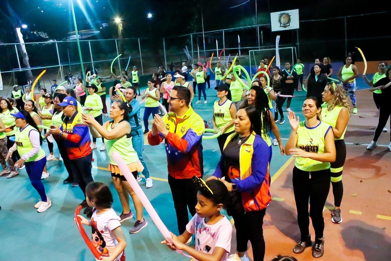 Inicia Zona Activa Comunal en Caracas