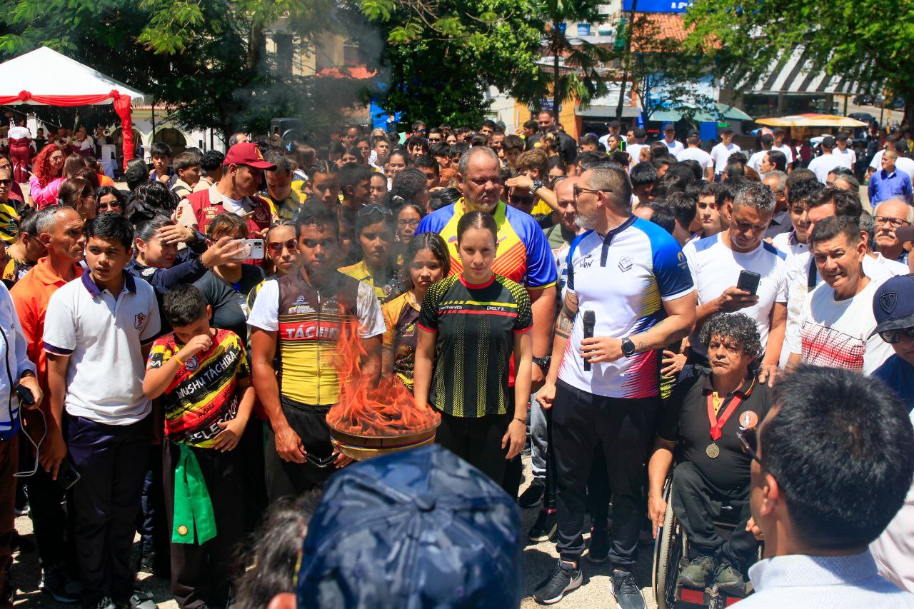 Fuego Patrio recorre la Región Andina
