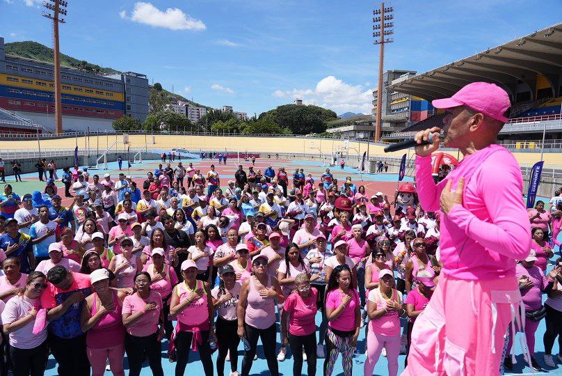 Semana rosa cerró con un baile saludable