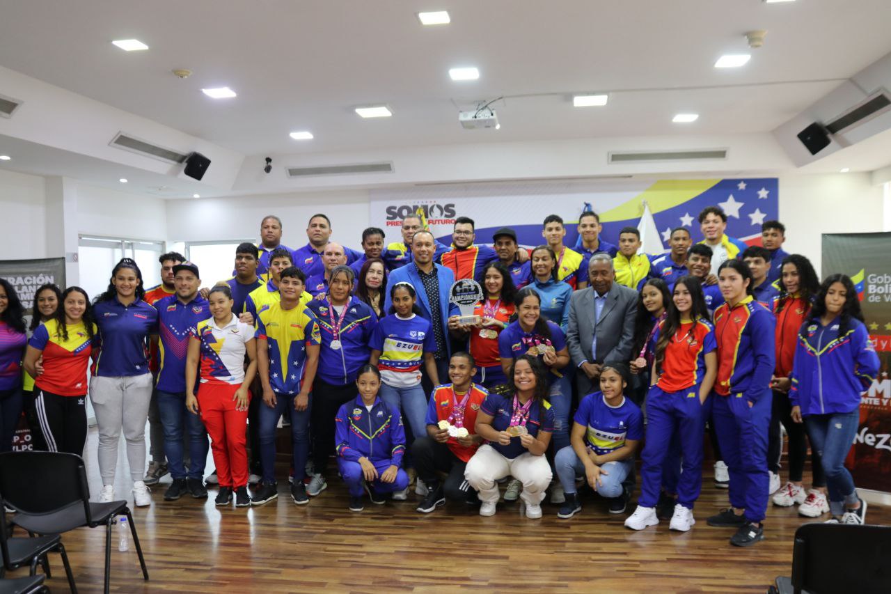Subcampeones del mundo con la mira en Dakar 2026