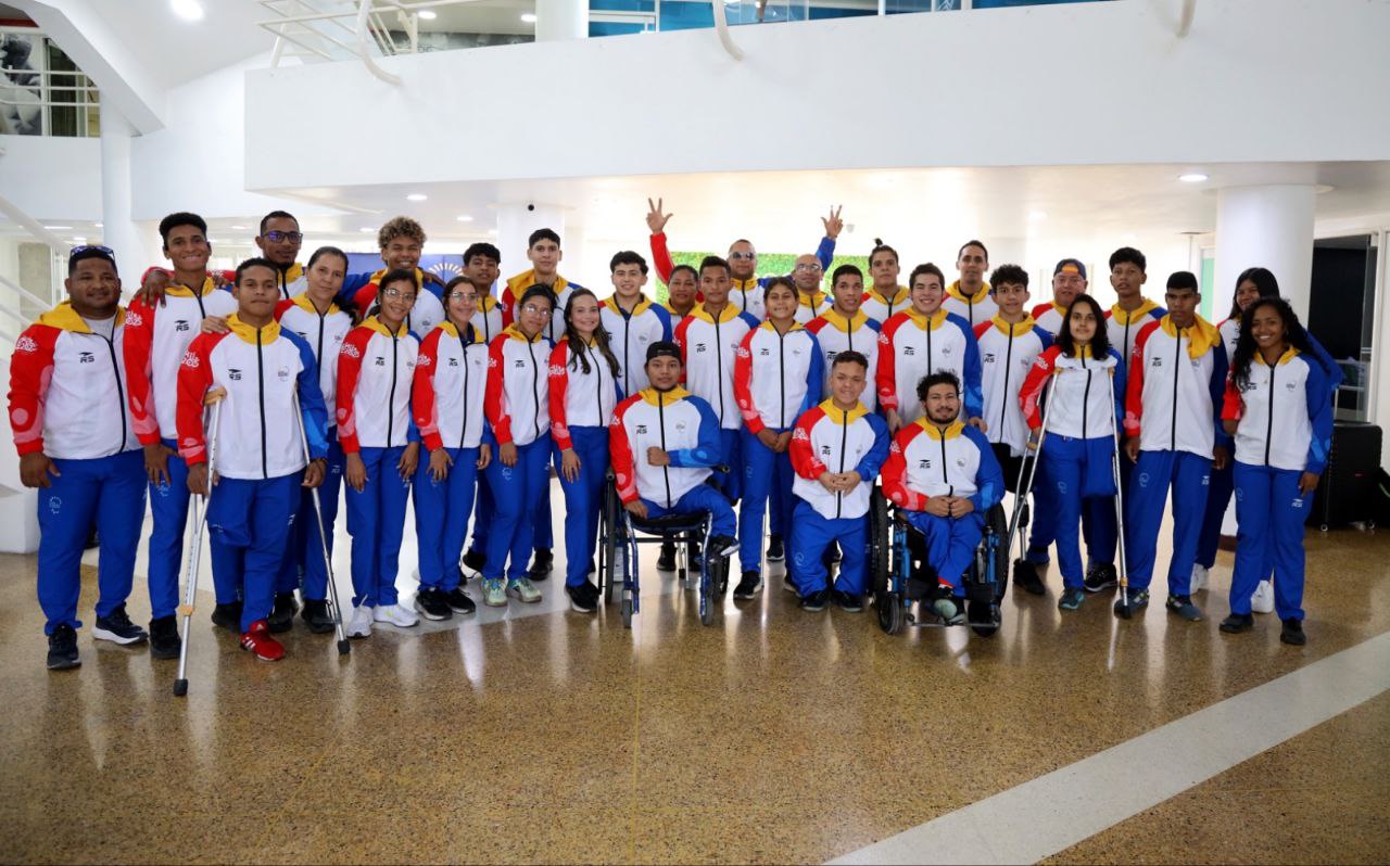 Paratletas reciben dotación rumbo a Santiago